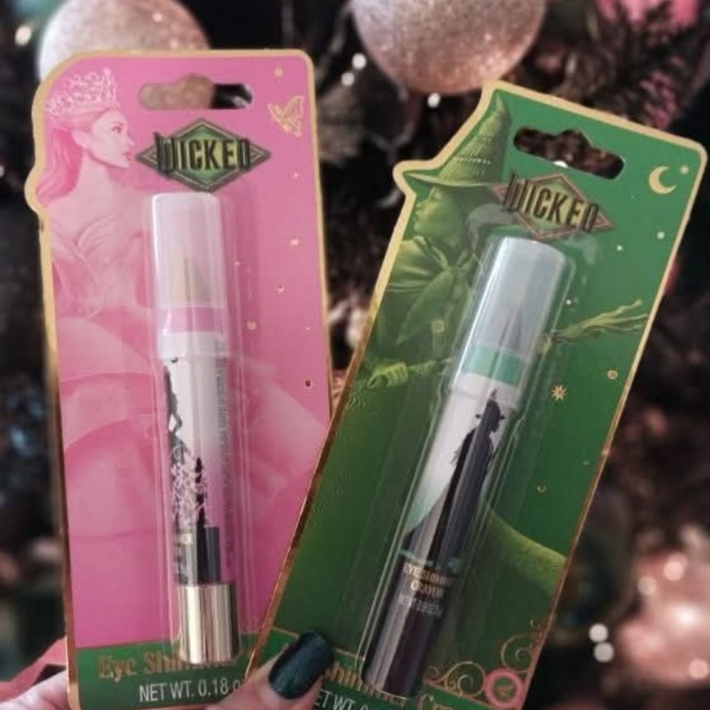 Wicked Eye Crayon Set - Pink and Green 💚 🩷
